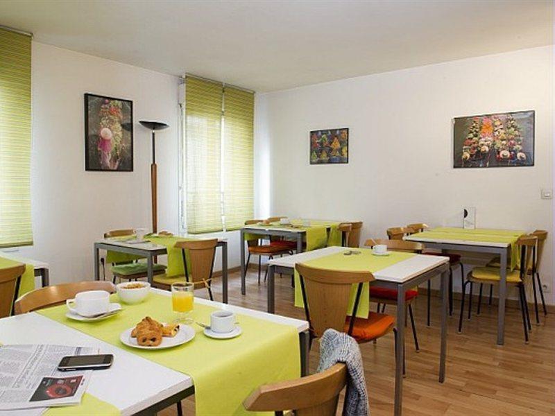 Adagio Access Paris